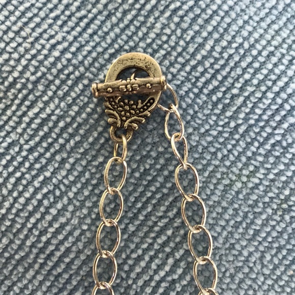 Necklace - Picture 2 of 2